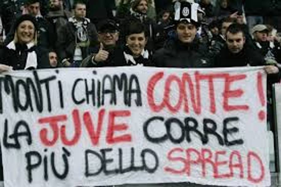 20 novembre 2011: l&#39;Italia  nel pieno della crisi economica, la Juventus domina la classifica di serie A